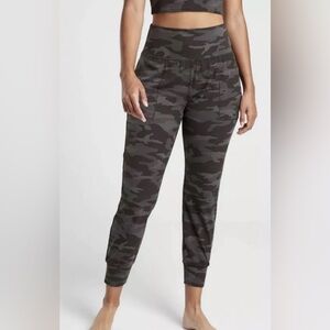 Athleta Salutation Joggers